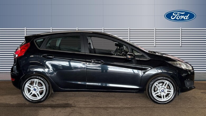 Ford Fiesta 1.0 EcoBoost Zetec 5dr Petrol Hatchback